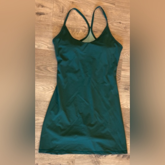 None Dresses & Skirts - Green Athletic Dress Small Built-In Shorts Tennis Pickleball Athleisure Stretch